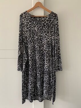 Leopard Print Long Sleeve Swing Dress - Gray